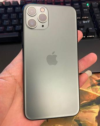 威县苹果维修点分享iPhone 11 Pro黑屏小众故障解析 